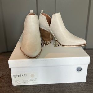 Beast ankle bootie, sand color, size 6
